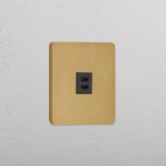 Dubbelt USB-C uttag Antique Brass/Svart